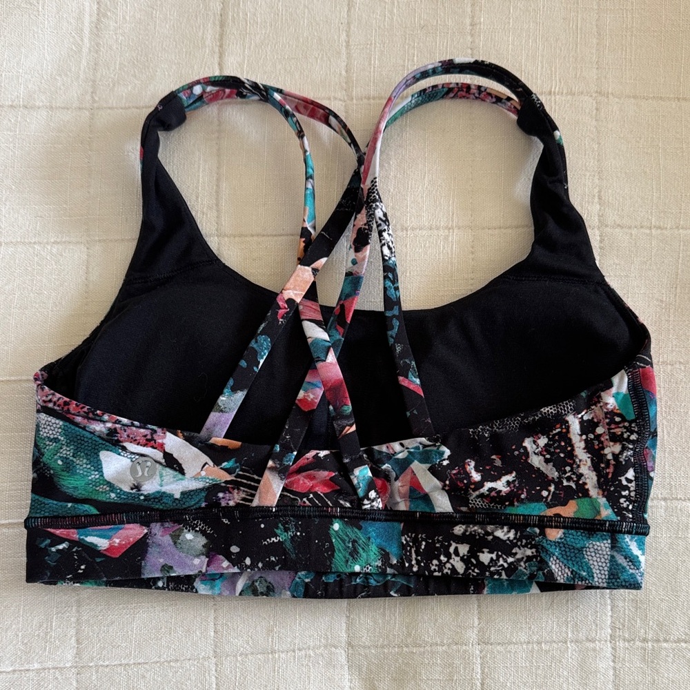 Women’s Floral Multicolor Strappy Sports Bra - LuluLemon Size 6 - Picture 2 of 2